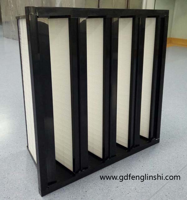 大風(fēng)量組合式高效過(guò)濾器具有過(guò)濾面積大，阻力低，使用壽命長(zhǎng)特點(diǎn)