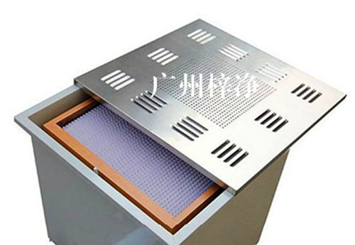 高效過濾器送風(fēng)口包括有隔板高效過濾器送風(fēng)口和無隔板高效過濾器送風(fēng)口 高效過濾器送風(fēng)口包括有隔板高效過濾器送風(fēng)口和無隔板高效過濾器送風(fēng)口