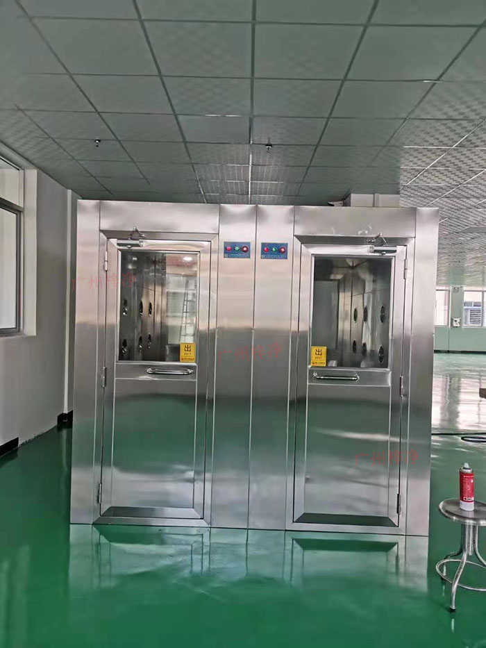 風淋室作為凈化車間的必備設備